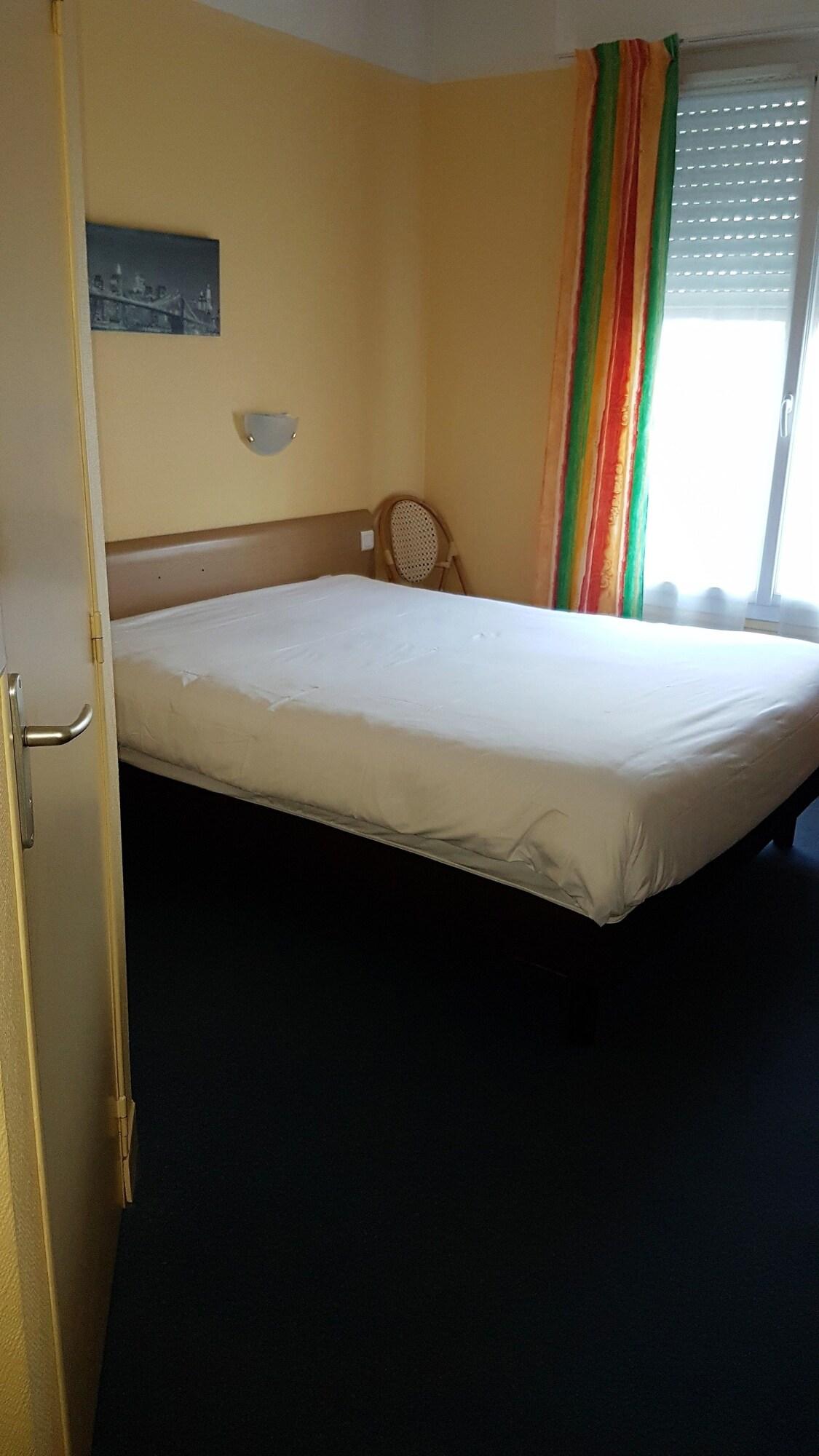 Hotel Le Bretagne Saint-Nazaire  Exterior photo