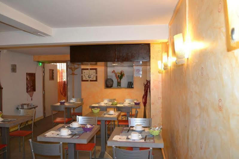 Hotel Le Bretagne Saint-Nazaire  Exterior photo